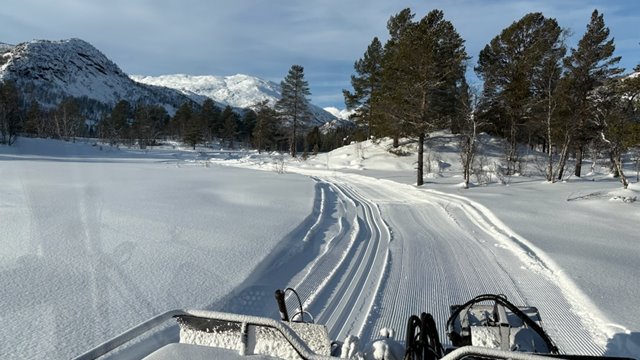 Løypa inn til tippen i Støyledalen er tråkka 